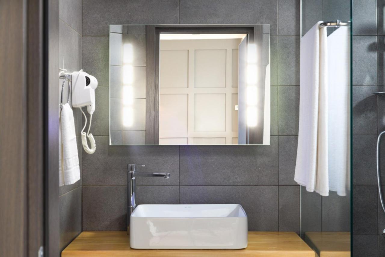 Stay Inn-Apartments On Abovyan 32 Erevan Esterno foto